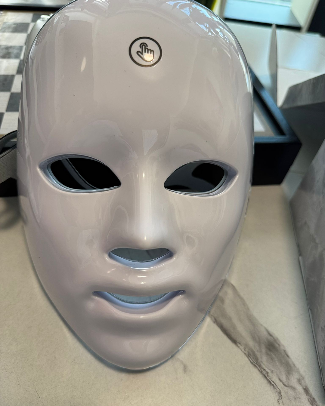 Face/Neck Skincare Beauty Device - Image 3